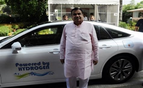 What's The Big Deal About Nitin Gadkari Taking A Hydrogen Power Car to ...