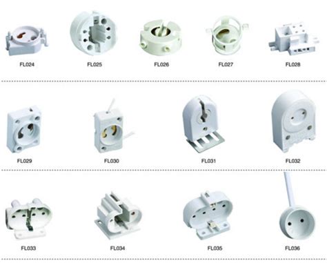 Single-ended compact fluorescent lamps and lamp holders