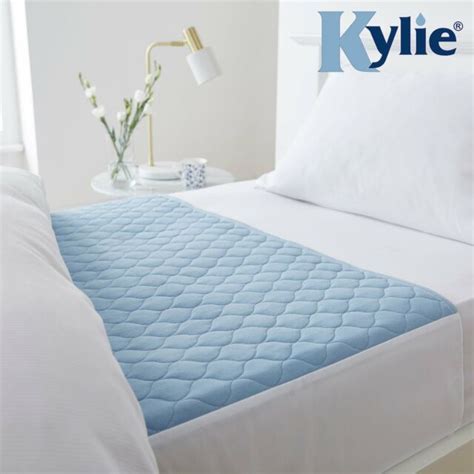 Kylie Bed Pads Washable Absorbent Incontinence Sheets -various Sizes and Colour Blue 91 X 74cm ...