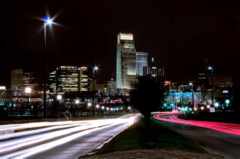 Omaha Skyline at Night | g thompson higgins photography