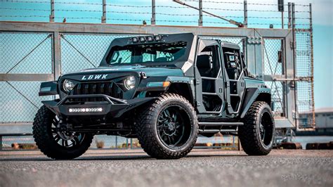 Liberty Walk body kit for Jeep Wrangler JL 买带送货，安装，实惠的价格和保证