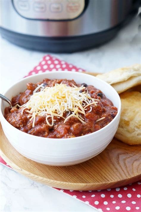 Instant Pot Chili Recipe | The BEST Easy Chili Recipe