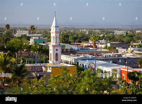 The colonial town of El Fuerte, Sinaloa, Mexico Stock Photo - Alamy