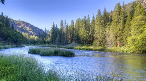 Dozens of Oregon Rivers Deserve Better Protection—Here Are 10 | The Pew Charitable Trusts