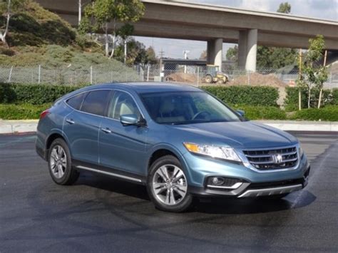 This Week in Car Buying: March madness; Honda pulls Crosstour; Hybrid ...