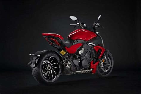 All New Ducati Diavel V4 India price specs launch