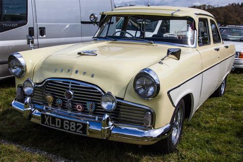 Ford Zephyr Mk1: Buying guide and review (1950-1956) | Auto Express