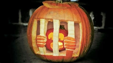 Pumpkin in jail | Pumpkin carving, Pumpkin decorating, Creative pumpkin carving