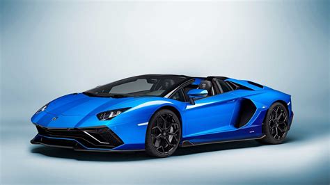 Преемник Lamborghini Aventador получит совершенно новый V12