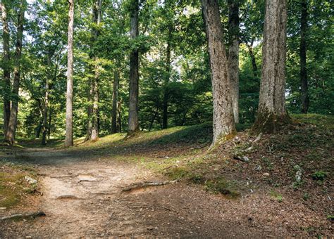 Old Stone Fort State Archaeological Park - The Tennessee Magazine