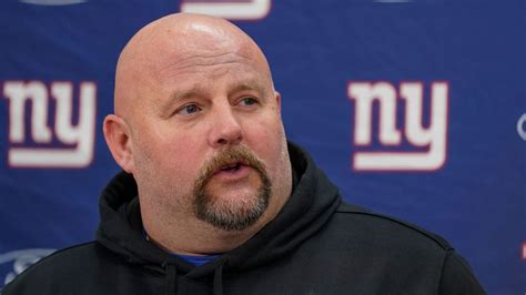 Giants coach Brian Daboll debuts new goatee