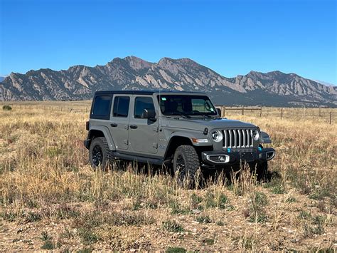 Wrangler Sahara | Peak Overland