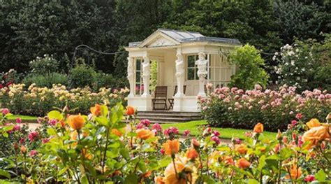 Buckingham Palace garden opens to public for the first time | Life-style News - The Indian Express