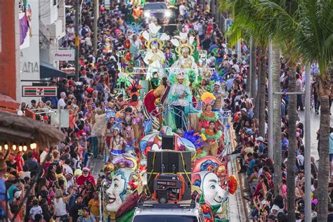 Cozumel Celebrates Caribbean Carnival - This is Cozumel