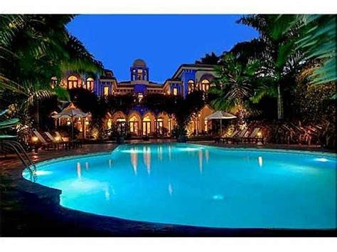 A Miami Businessman Just Bought This Enormous And Exotic Mansion For $14.3 Million - Business ...