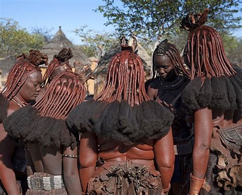 Incredible hairstyles and makeup of girls from the Himba tribe