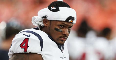 Deshaun Watson makes healthy return in Texans' preseason win over Chiefs