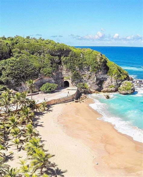 Guajataca Beach, Quebradillas, Isabela, Puerto Rico | BoricuaOnline.com