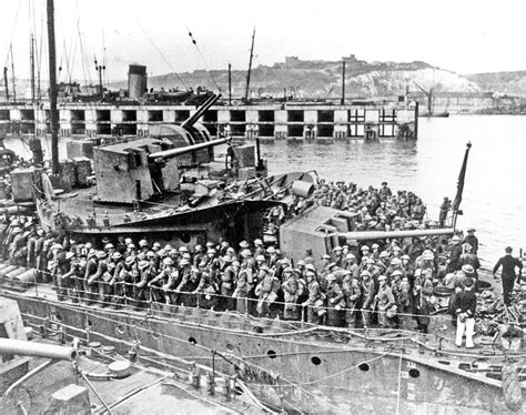 Admiralty Pier WWI – Troop ship. Dover Museum | Navy special forces ...