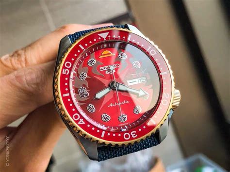 BNIB Seiko 2020 x "ONE PIECE" "Monkey D Luffy" Seiko 5 Sport Limited Edition SRPF62K1 (Red ...