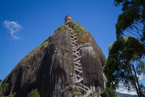 Escaleras infinitas | Las 10 más peligrosas del mundo