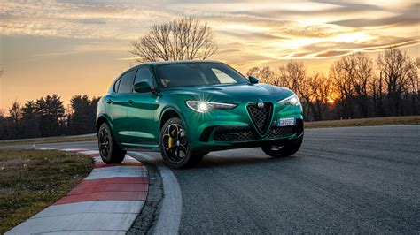 Alfa Romeo Stelvio Quadrifoglio 2020 4K Wallpaper | HD Car Wallpapers | ID #15071