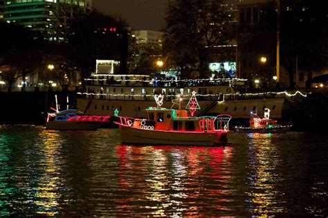 Christmas Ship Parade - Christmas Ships