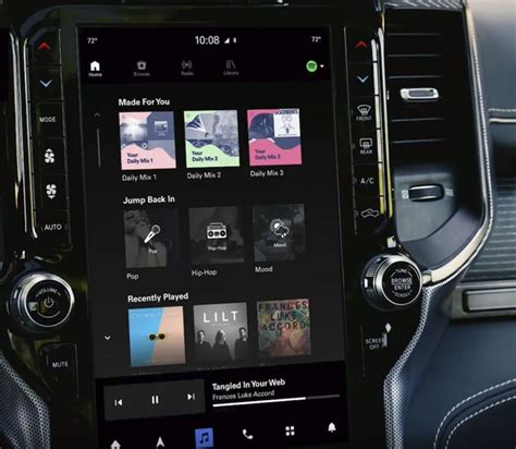 Google Debuts Their Android Auto Infotainment System