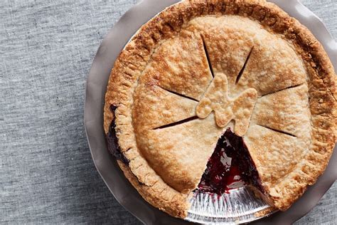 Portland Holiday Online Ordering-Blue Raeven Marionberry Pie