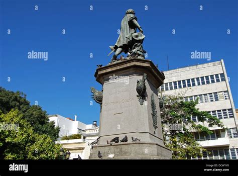 Statue of Christopher Columbus (Cristobal Colon / Cristoval Colon ...