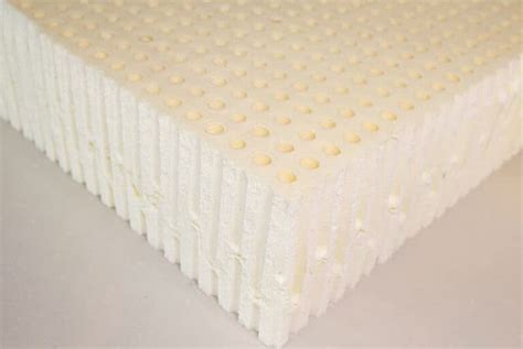 Latex Vs Memory Foam Mattress: What's The Difference? 2023