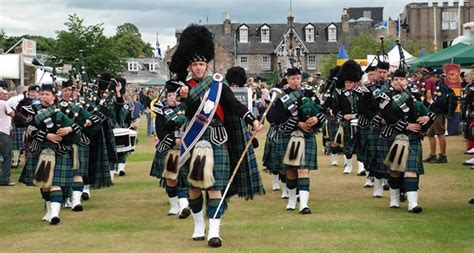 Pipers at Highland games, the sound is amazing | Scottish culture ...