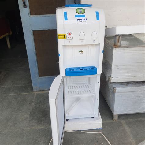 Fully Automatic Water Dispenser at Rs 10500 in Ambala | ID: 2851682544073