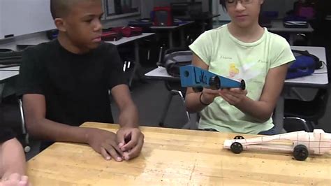 CO2-Powered Cars Race at LaSalle Springs Middle School - YouTube