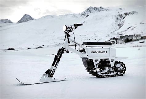 MoonBike's Pair of Electric Snow Bikes to Hit the Powder | TractionLife