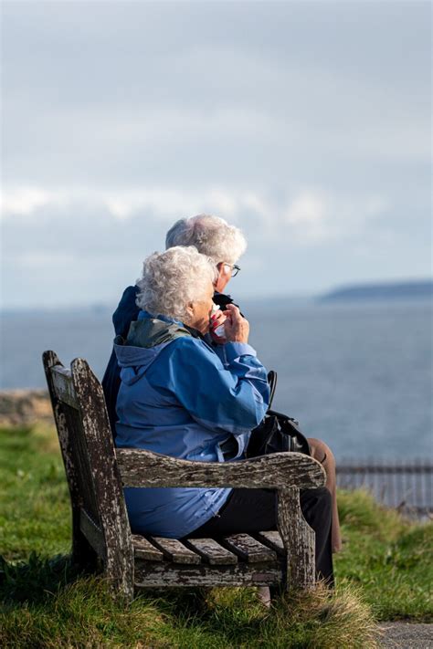 Counseling Older Adults: How Erikson’s Theory Can Help You Better ...