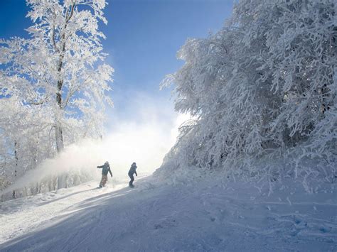 5 Best Ski Resorts in North Carolina, 2023/24 | Snowpak.com