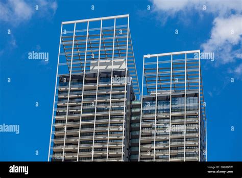 Architecture of South Beach Tower, Singapore Stock Photo - Alamy