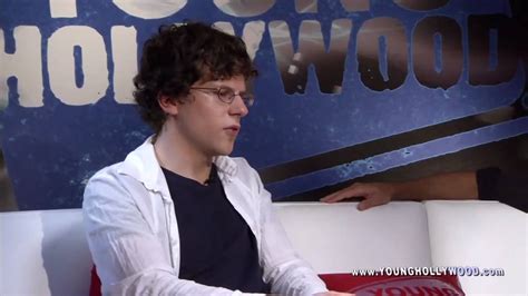 "Social Network" star Jesse Eisenberg keeps a straight head - YouTube