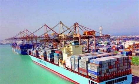 Karachi port relocation to cost $9.6 billion: WB report - Pakistan Today