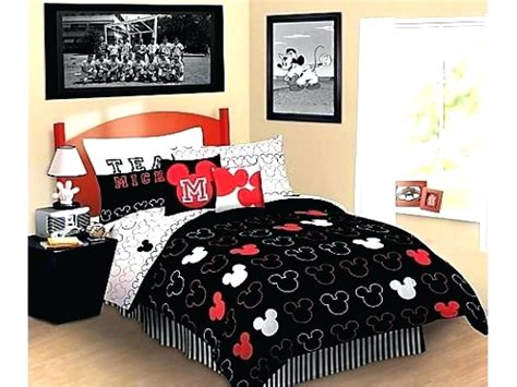 Minnie Mouse Comforter Set Queen Size Minnie and Mickey Mouse Bed Set ...