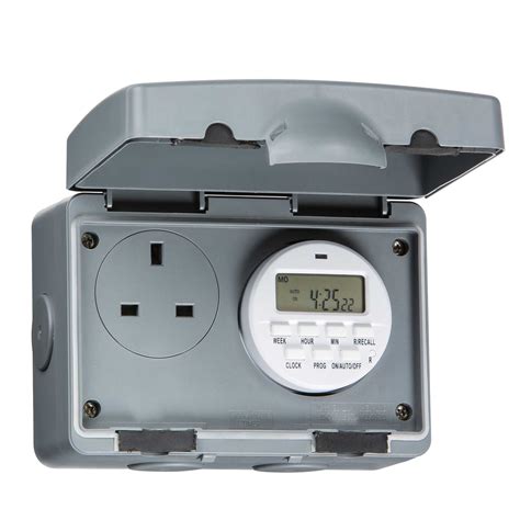 Knightsbridge IP7000D IP66 13A Outdoor Socket with 7 Day Digital Timer | Knightsbridge IP7000D ...