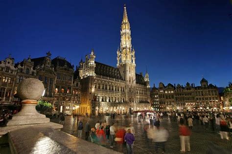 Brussels - Capital, Grand Place, Parks | Britannica