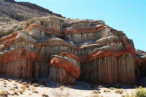 Red Rock Canyon State Park, Mojave Desert, photo by Brocken Inaglory ...