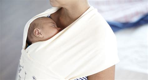 How to keep your baby safe in a sling | BabyCentre