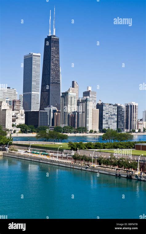 Office buildings in Chicago Stock Photo - Alamy