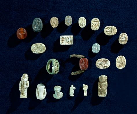 Egyptian artefacts from looted tomb found in Israel