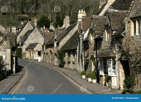 Castle Combe village stock photo. Image of village, hamlet - 6927804