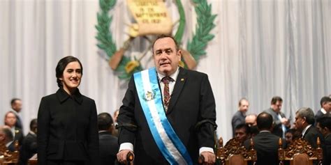 Guatemala: le nouveau président promet de combattre la corruption