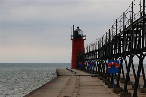 Michigan Exposures: The South Haven Lighthouse